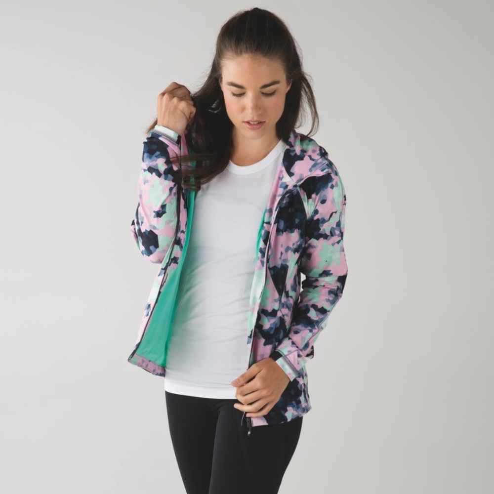Lululemon Go the Distance Jacket - Picture 3 of 12